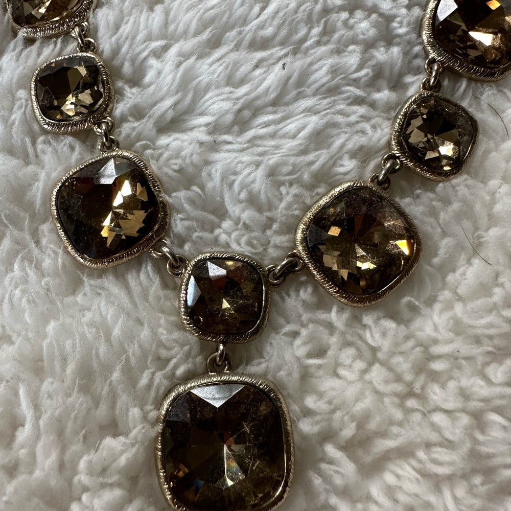 Statement Necklace.